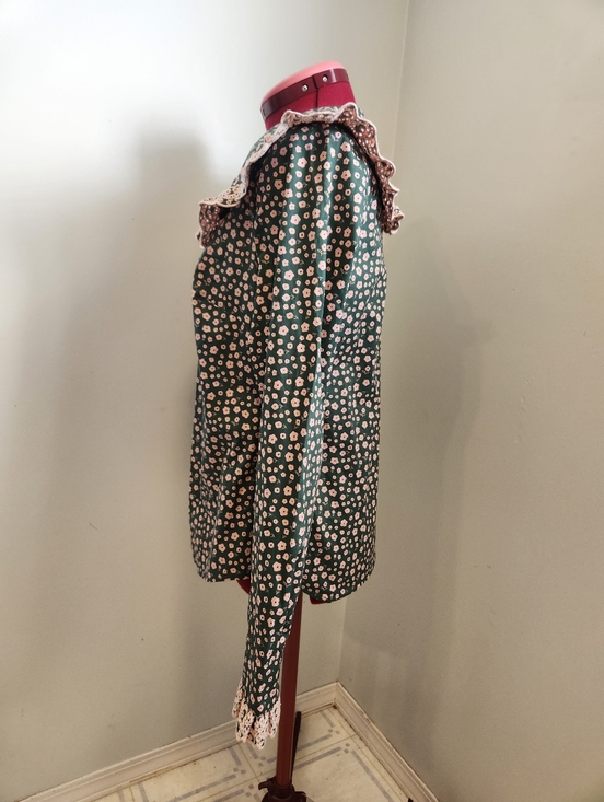 Boden Statement Peter Pan Collar Floral Button Down Shirt - Picture 5 of 13